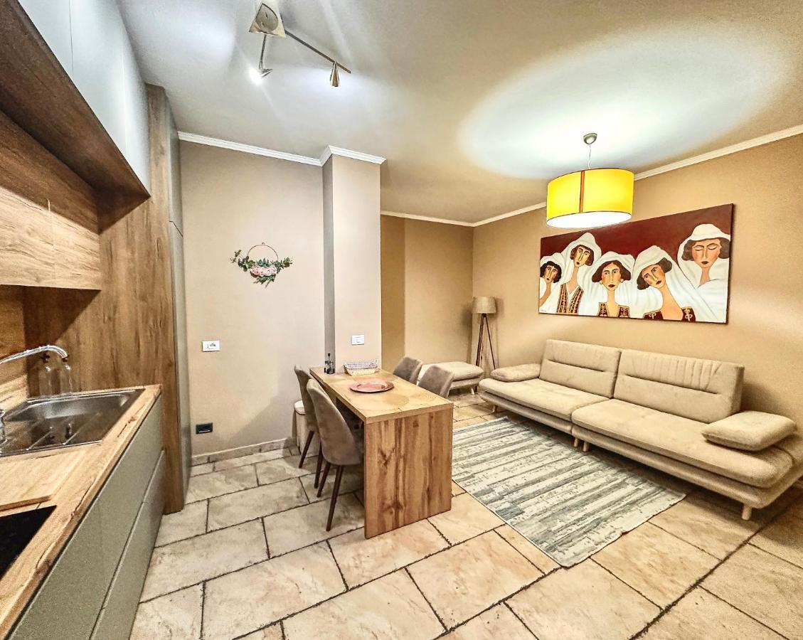 Apartament Amos Center Tirana